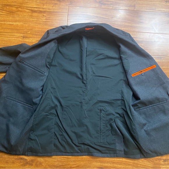 NWOT NEW Bluffworks Men's Gotham Gray Classic Fit Gramercy Blazer Size 44R - Picture 10 of 16